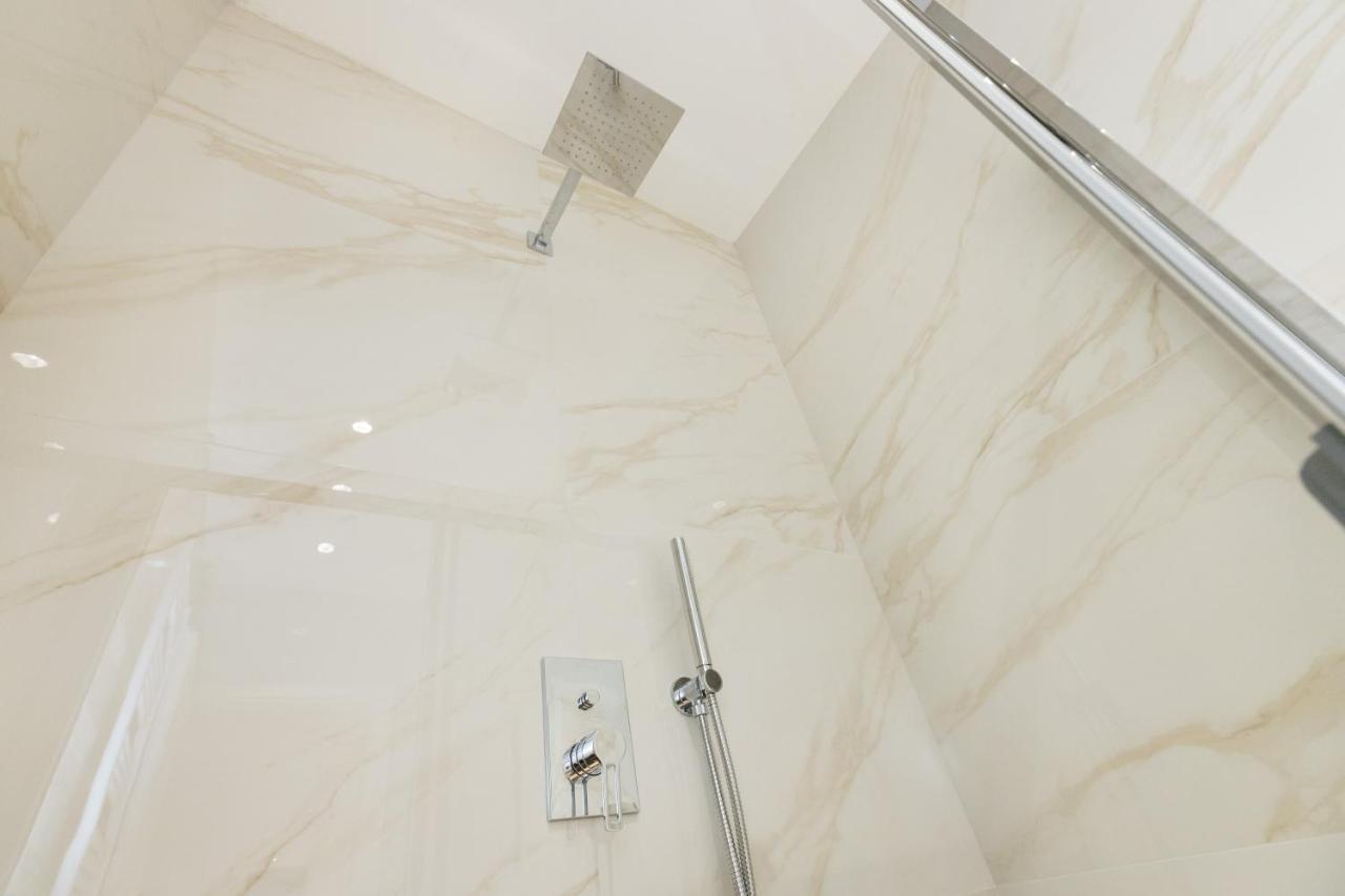 Magnoliaapartments - 18B Visconti Duomo Milánó Kültér fotó